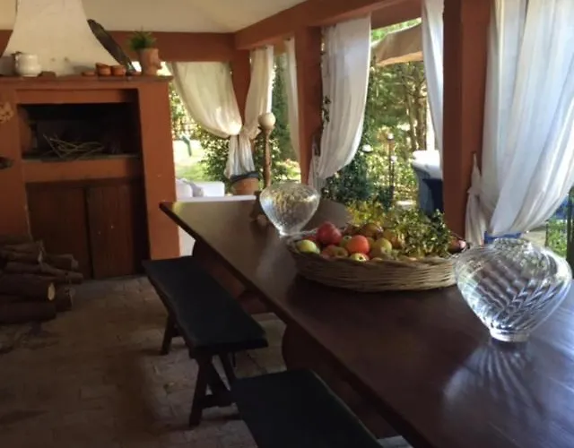 Borgo Caere لاديسْبولِ