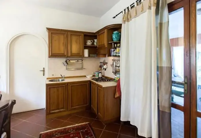 Borgo Caere * لاديسْبولِ